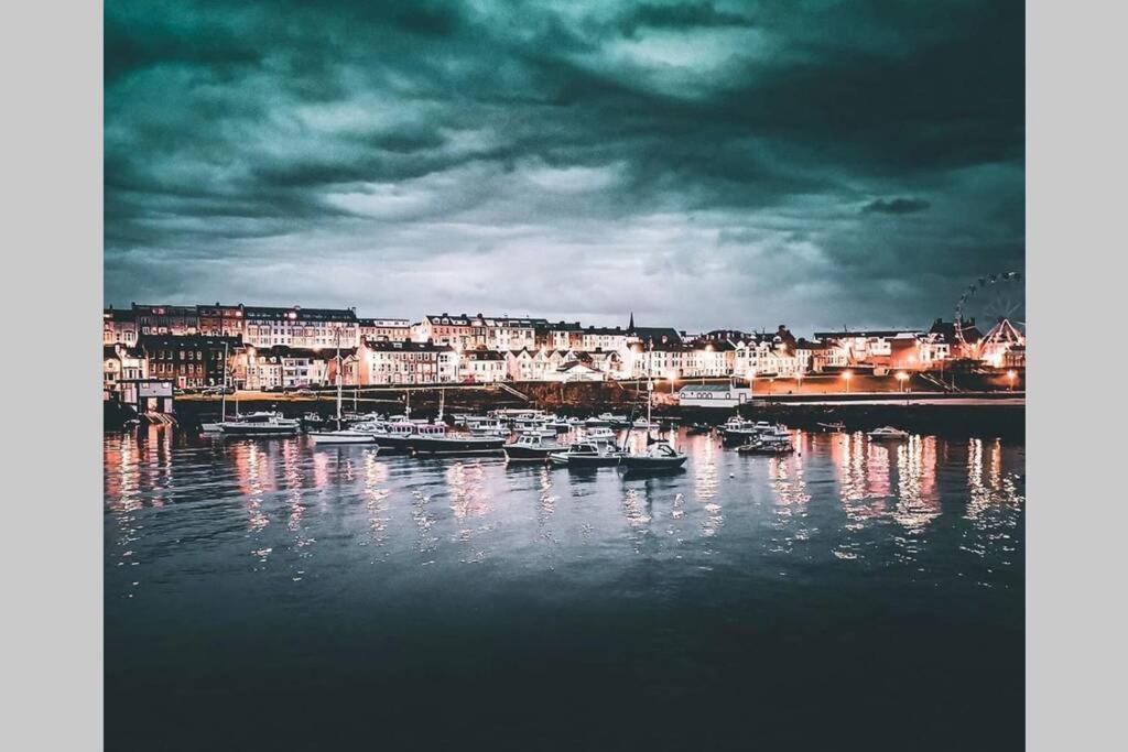 Luxurious Beach Front Apartment In Portrush Extérieur photo